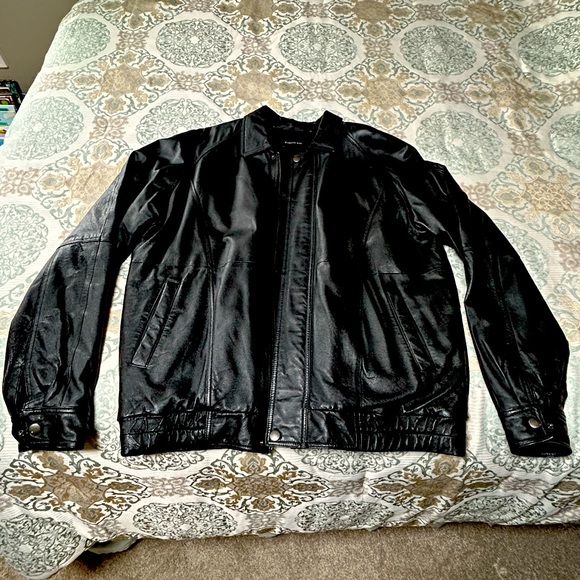 Men’s Leather Jacket - Black - Picture 2 of 4